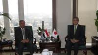 وزير المالية يعرض على السفير اليابانى الاستثمار فى صناعة السيارات بمصر 