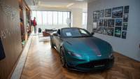 شاهدوا لأول مرة بمصر .. أستون مارتن فانتاج F1® edition 