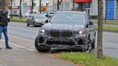 BMW X5 الفيس ليفت 2022 تكشف بعض ملامحها