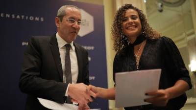 بيجو مصر توقع رعاية مع لاعبة التنس المصرية العالمية ميار شريف