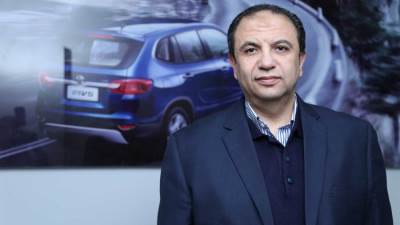خالد سعد : أسعار السيارات سترتفع ولا يوجد استيراد بـ"كلمة شرف" 