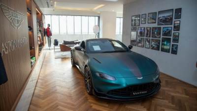 شاهدوا لأول مرة بمصر .. أستون مارتن فانتاج F1® edition 