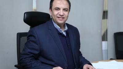 خالد سعد : الإفراج عن أغلب السيارات من الموانيء بعد 5 شهور من حجزها