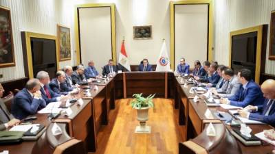 من فولكس فاجن ومرسيدس..1000 سيارة إسعاف جديدة لمصر