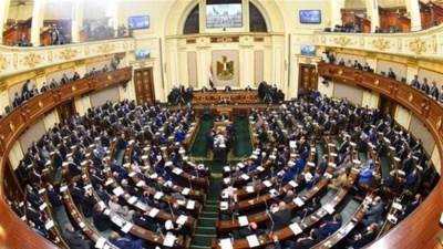 مشروع قانون جديد لتمديد مهلة دخول سيارات المصريين بالخارج 