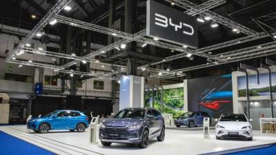 BYD تقدم طرازين جديدين إلى أوروبا في معرض برشلونة للسيارات