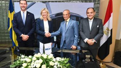  اتفاق بين MCV وفولفو لتصنيع أتوبيسات كهربائية بمصر وتصديرها لأوروبا