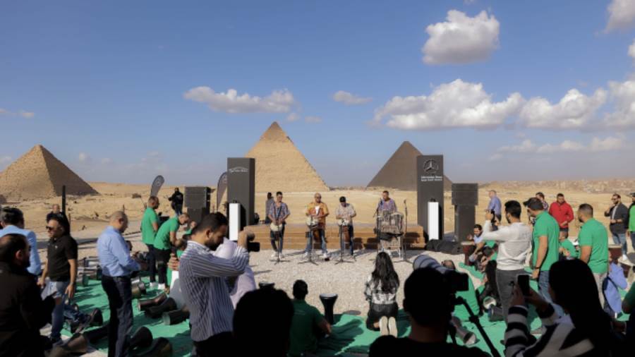 مرسيدس-بنز ايجيبت تختتم فعاليات مسابقة Egypt Retail Masters 2022 عند أهرامات الجيزة